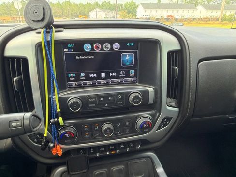 Used 2018 GMC Sierra 1500 SLT AWD/4WD image 12