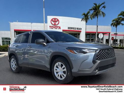 Certified 2024 Toyota Corolla Cross L FWD image 1