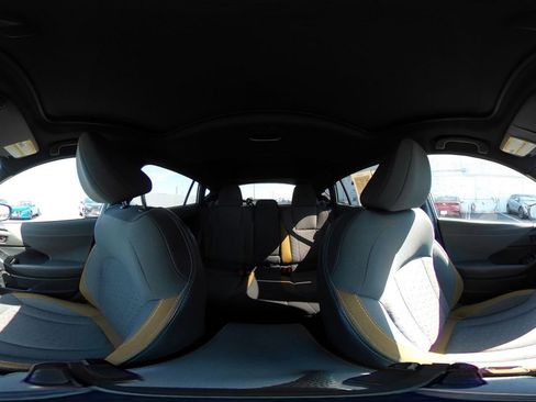 Used 2024 Subaru Crosstrek 2.5i Sport AWD/4WD image 43