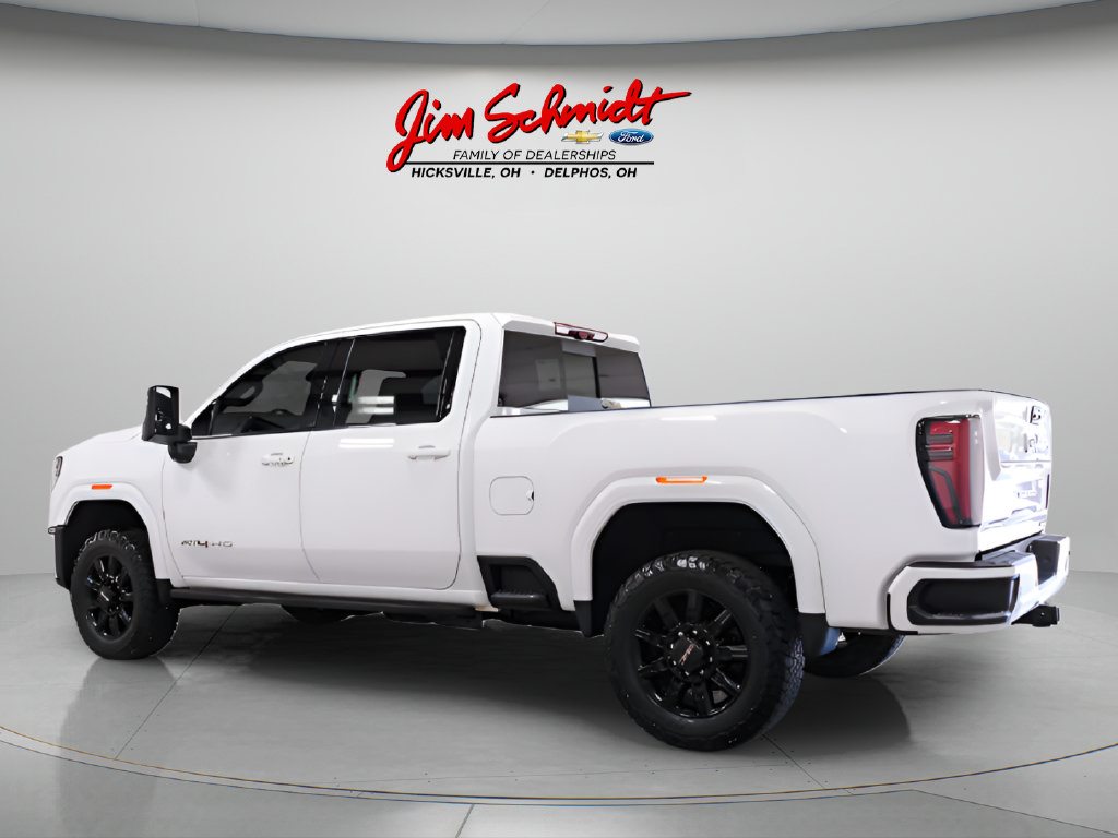 Used 2024 GMC Sierra 2500 AT4 w/ AT4 Premium Plus Package AWD/4WD image 4