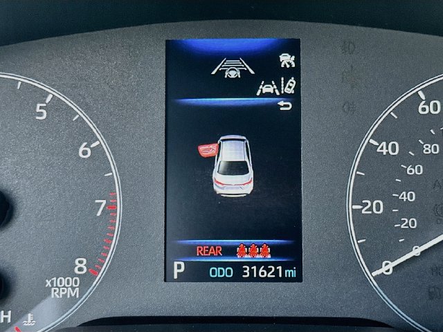 Used 2024 Toyota Corolla SE w/ SE Premium Package FWD image 12