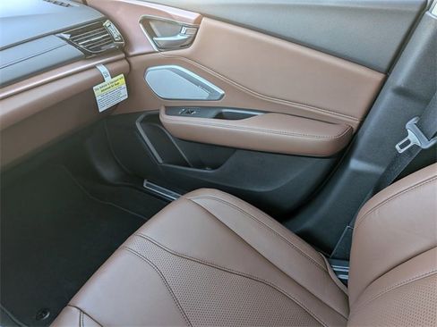 Certified 2025 Acura RDX w/ Technology Package image 19