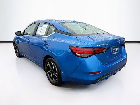 Used 2025 Nissan Sentra SV w/ All-Weather Package image 5