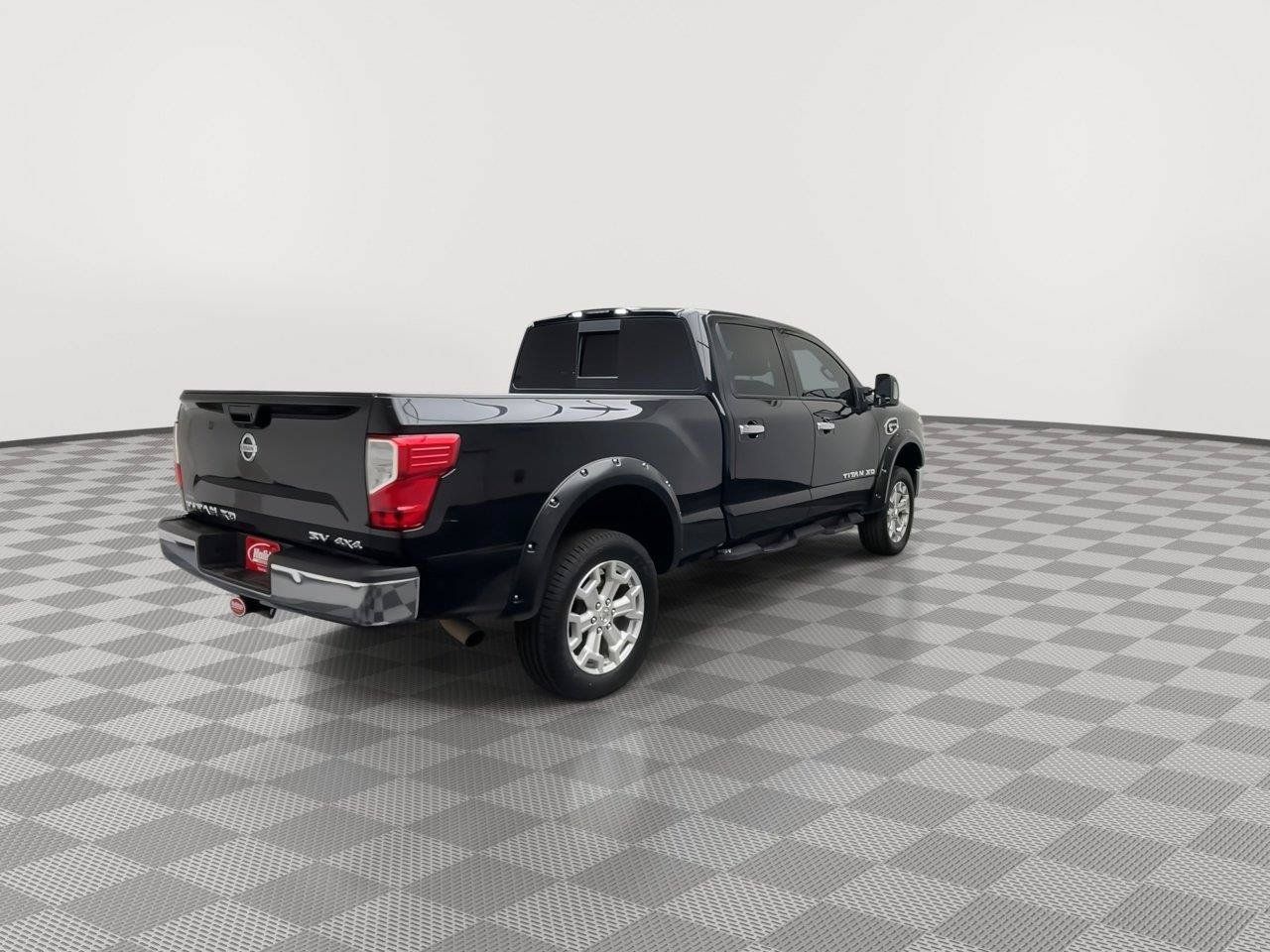 Used 2019 Nissan Titan SV AWD/4WD image 36