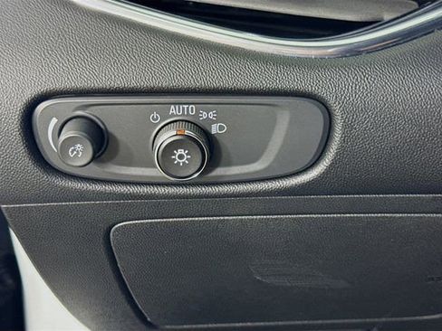 Used 2024 Chevrolet Malibu LT image 10