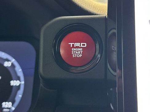 Used 2024 Toyota Tacoma TRD Off-Road w/ TRD Off Road Premium Package AWD/4WD image 25