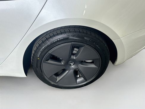 Used 2023 Tesla Model 3 Long Range AWD/4WD image 11