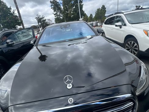 Used 2023 Mercedes-Benz S 500 4MATIC image 4