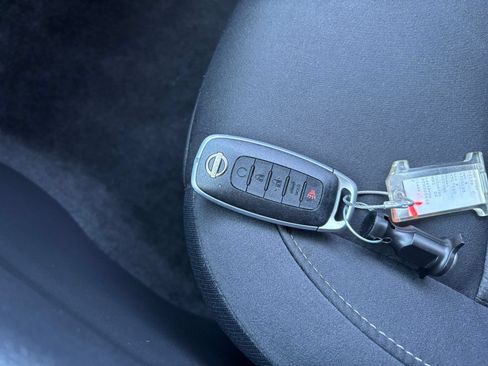 Used 2026 Nissan Altima 2.5 SV FWD image 21