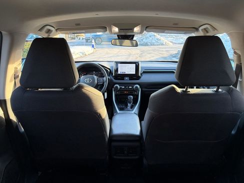 Used 2024 Toyota RAV4 LE image 30