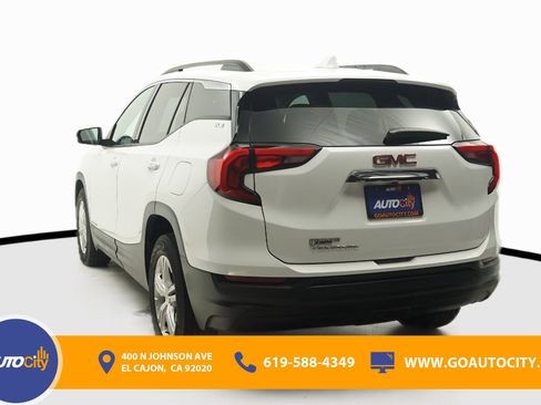 Used 2019 GMC Terrain SLE w/ Driver Convenience Package FWD image 12