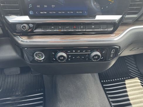 Used 2024 Chevrolet Silverado 1500 RST image 12