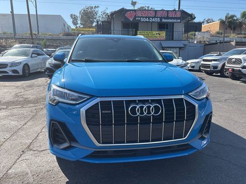 Used 2021 Audi Q3 2.0T Premium Plus w/ Premium Plus Package AWD/4WD image 3