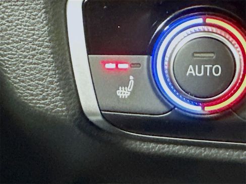 Used 2018 Audi A3 e-tron Premium w/ Sport Package image 23