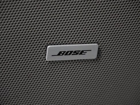 Used 2023 Cadillac XT6 Premium Luxury image 19