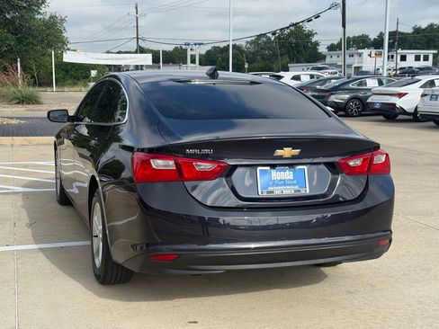 Used 2023 Chevrolet Malibu LS FWD image 3