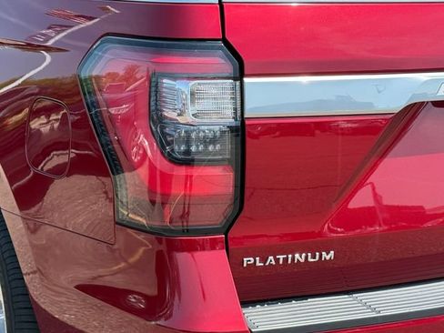 Certified 2019 Ford Expedition Platinum AWD/4WD image 31
