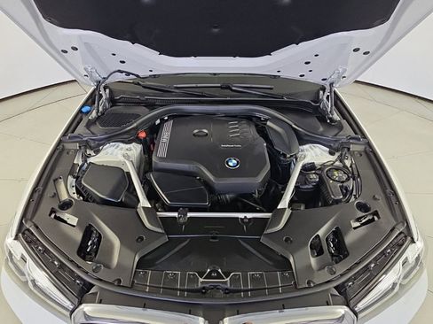 Certified 2023 BMW 530i w/ Convenience Package RWD image 5