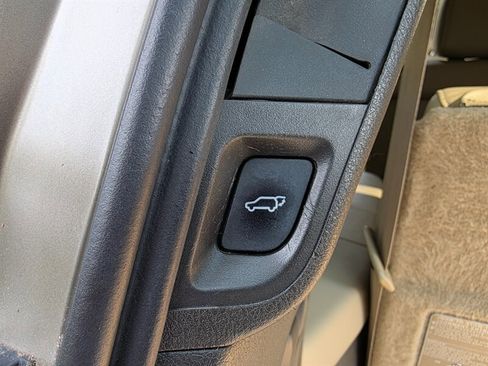 Used 2011 Toyota Sequoia Limited image 55