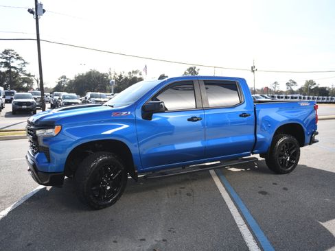 Used 2023 Chevrolet Silverado 1500 LT Trail Boss image 6