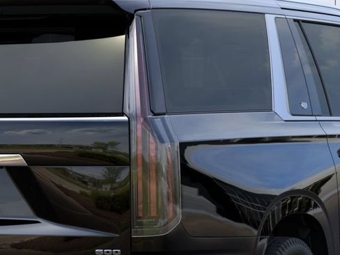 New 2026 Cadillac Escalade ESV Platinum Luxury AWD/4WD image 11