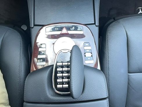 Used 2007 Mercedes-Benz S 550 image 11