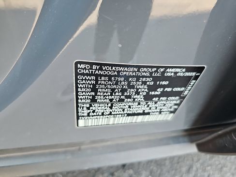 Used 2023 Volkswagen ID.4 Pro S RWD image 9