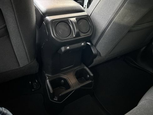 Used 2024 Jeep Wrangler Sport S image 15