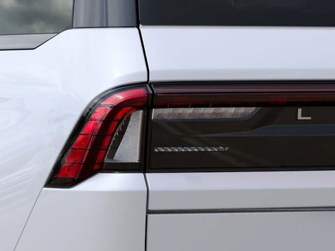 New 2027 Lincoln Navigator L Reserve AWD/4WD image 21