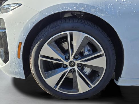 New 2025 Audi A6 e-tron Premium Plus w/ Premium Plus image 36