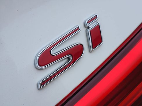 Used 2023 Honda Civic Si image 16