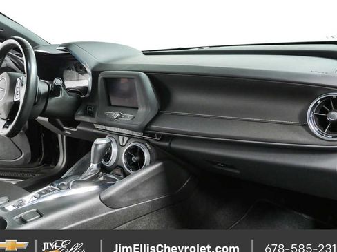 Certified 2023 Chevrolet Camaro LT RWD image 18