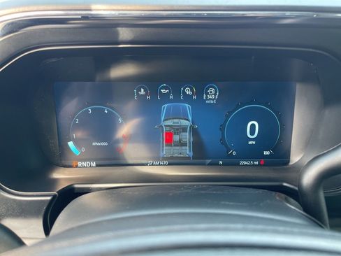 Certified 2025 Ford F250 XLT w/ Black Appearance Package image 9