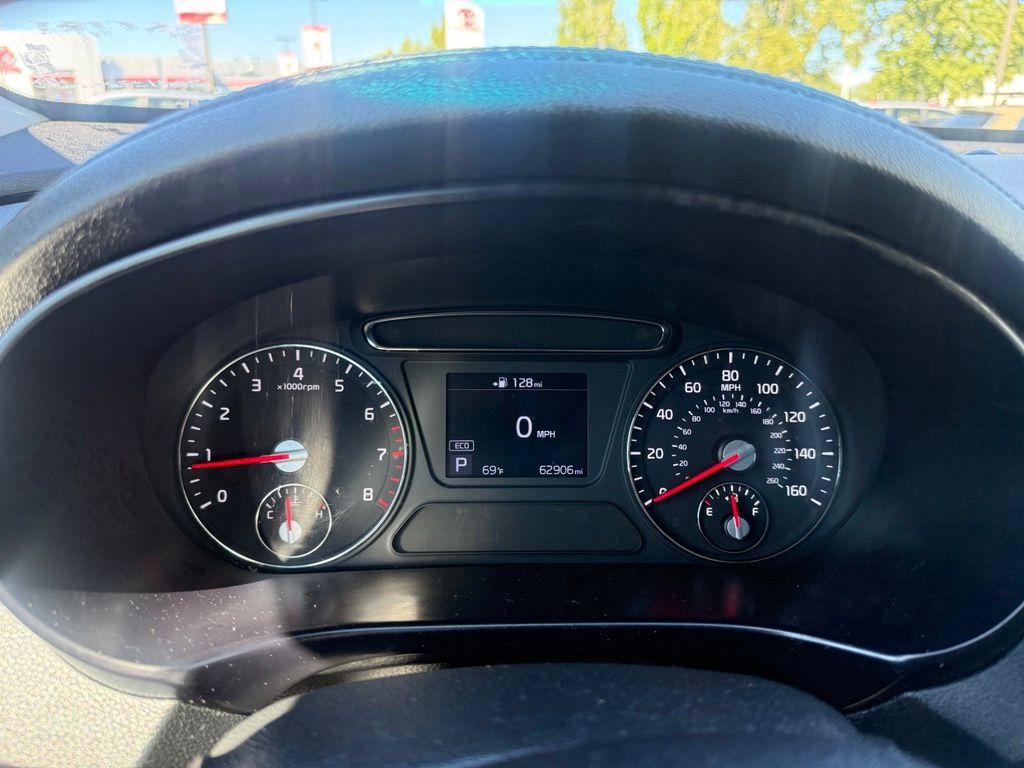 Used 2020 Kia Sorento LX w/ LX I4 Convenience Package FWD image 22