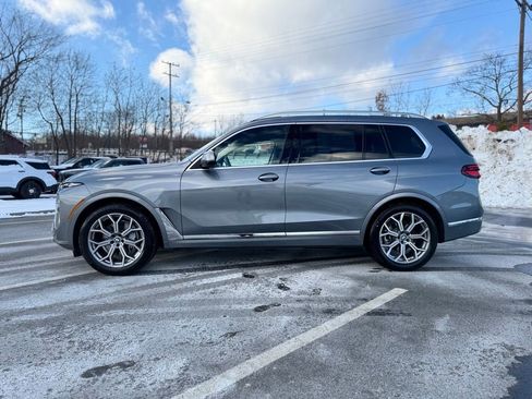 New 2026 BMW X7 xDrive40i image 3