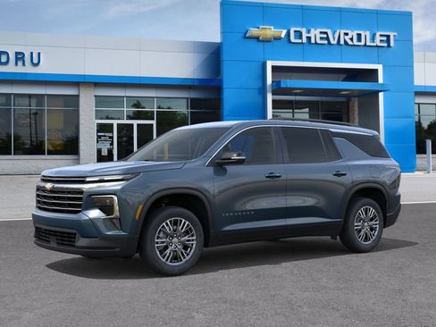 New 2026 Chevrolet Traverse LT AWD/4WD image 2