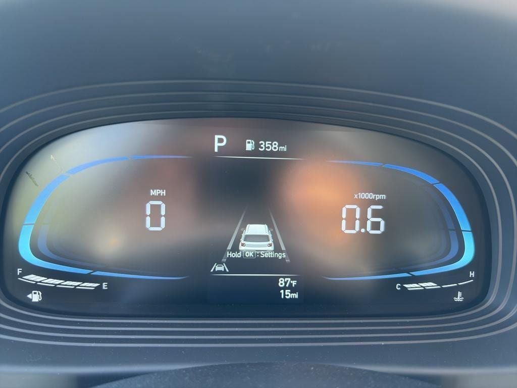 New 2026 Hyundai Venue SEL FWD image 10