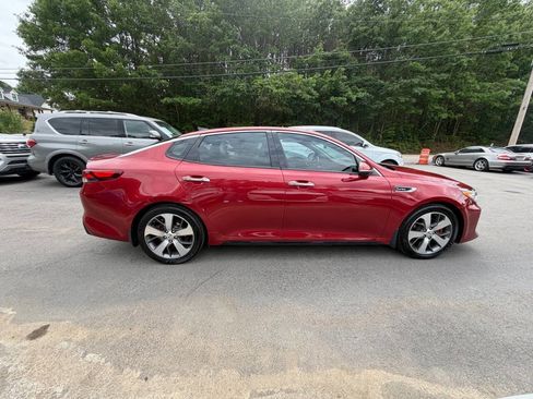 Used 2018 Kia Optima SX w/ Technology Package FWD image 5