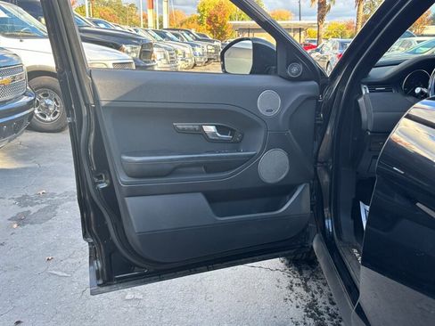 Used 2014 Land Rover Range Rover Evoque Pure Premium image 15