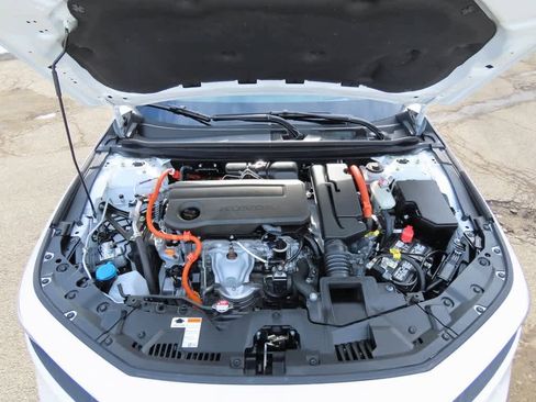 Certified 2024 Honda Accord Touring image 10