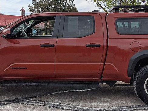 Used 2025 Toyota Tacoma TRD Off-Road w/ TRD Off Road Upgrade Package AWD/4WD image 5