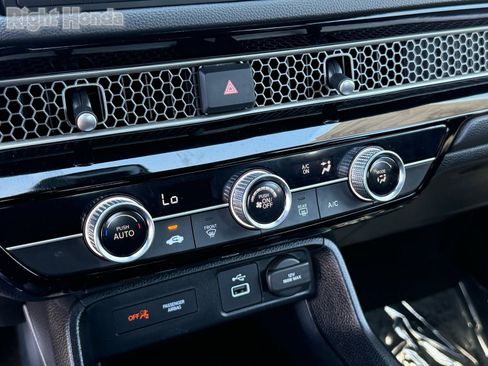 Used 2024 Honda Civic Sport image 23