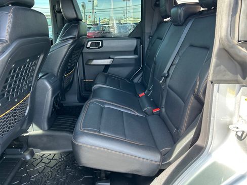 Certified 2022 Ford Bronco Badlands image 8