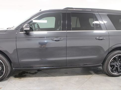 Used 2023 Ford Expedition Max Limited AWD/4WD image 6