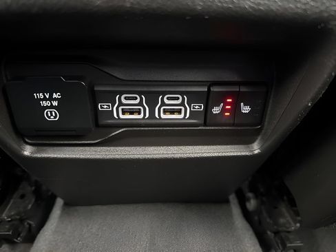 Used 2022 Jeep Grand Cherokee Limited AWD/4WD image 15