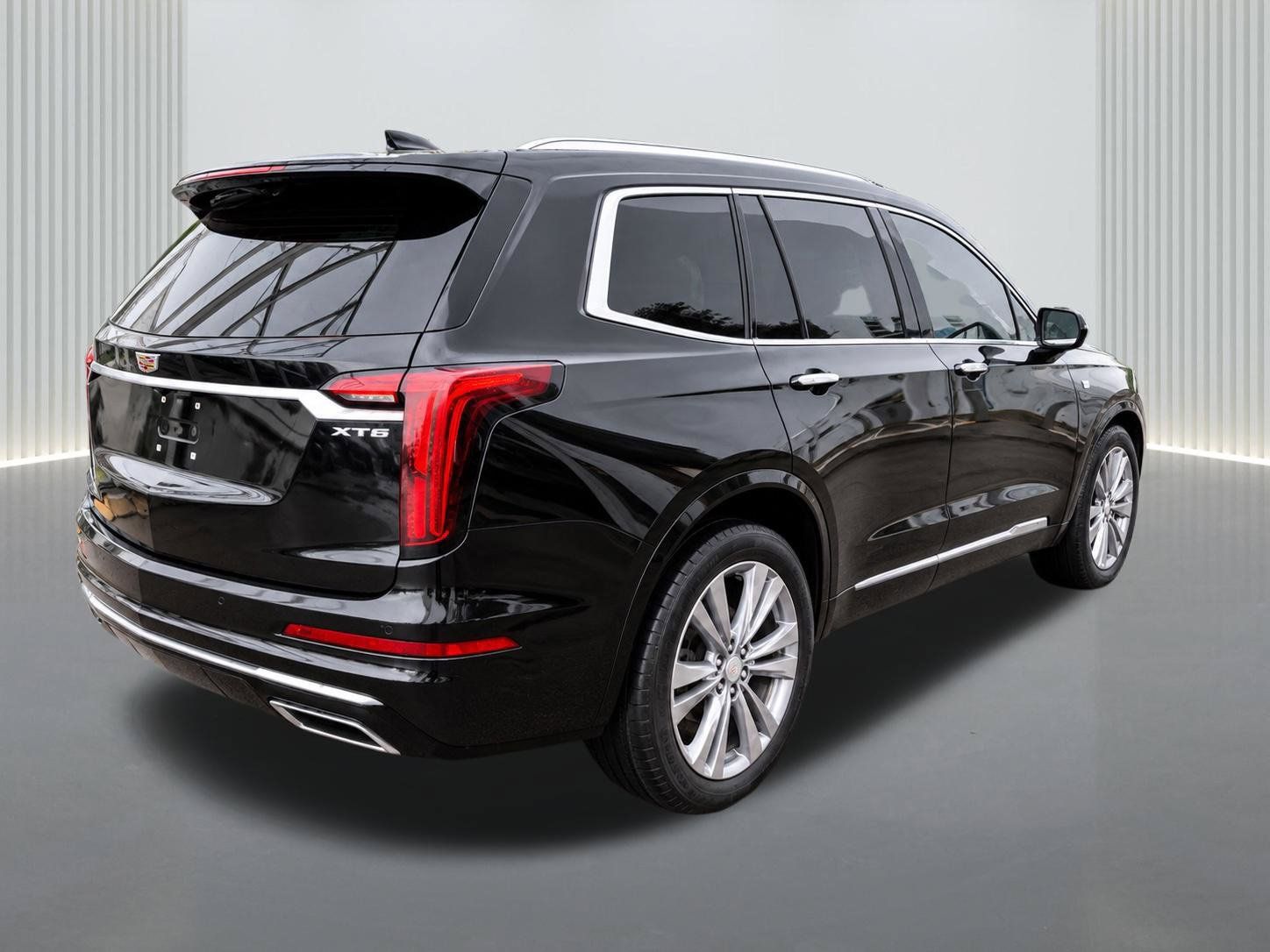 Used 2024 Cadillac XT6 Premium Luxury FWD image 7