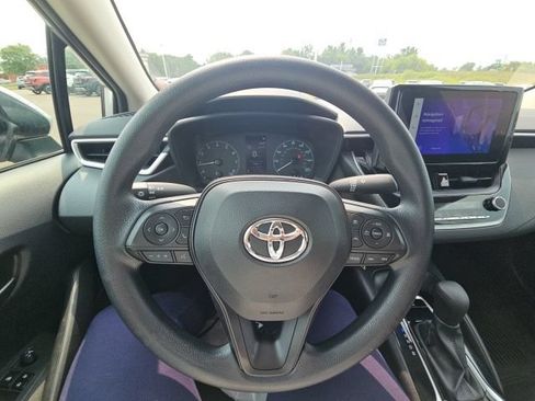 Used 2024 Toyota Corolla LE FWD image 14