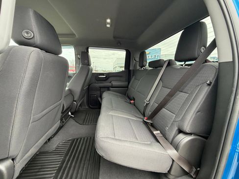 Used 2022 Chevrolet Silverado 1500 Custom Trail Boss image 11