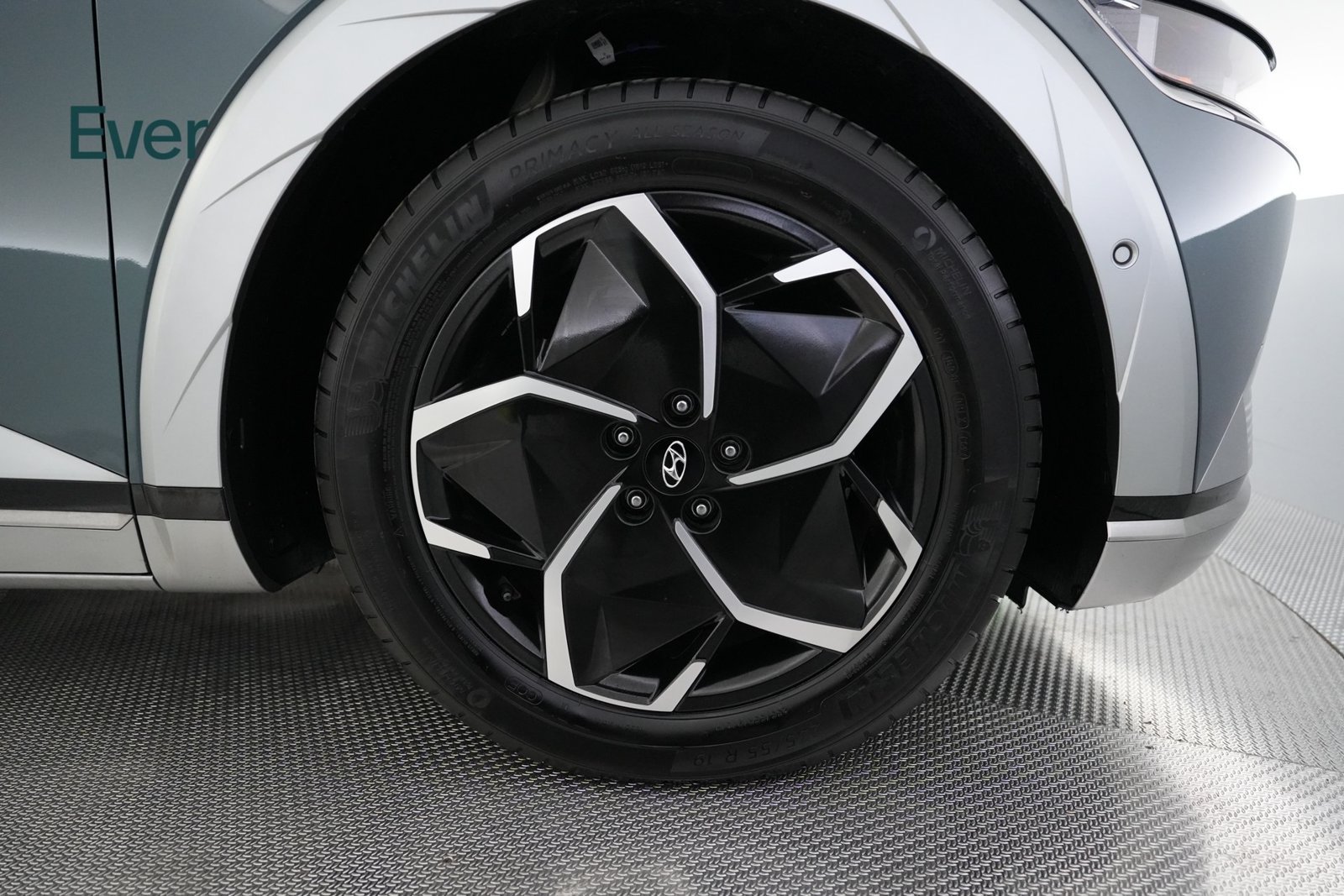 Used 2024 Hyundai Ioniq 5 Limited RWD image 20