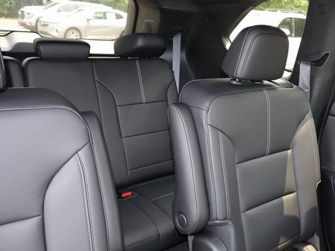 New 2025 GMC Acadia Elevation w/ Elevation Premium Package image 20